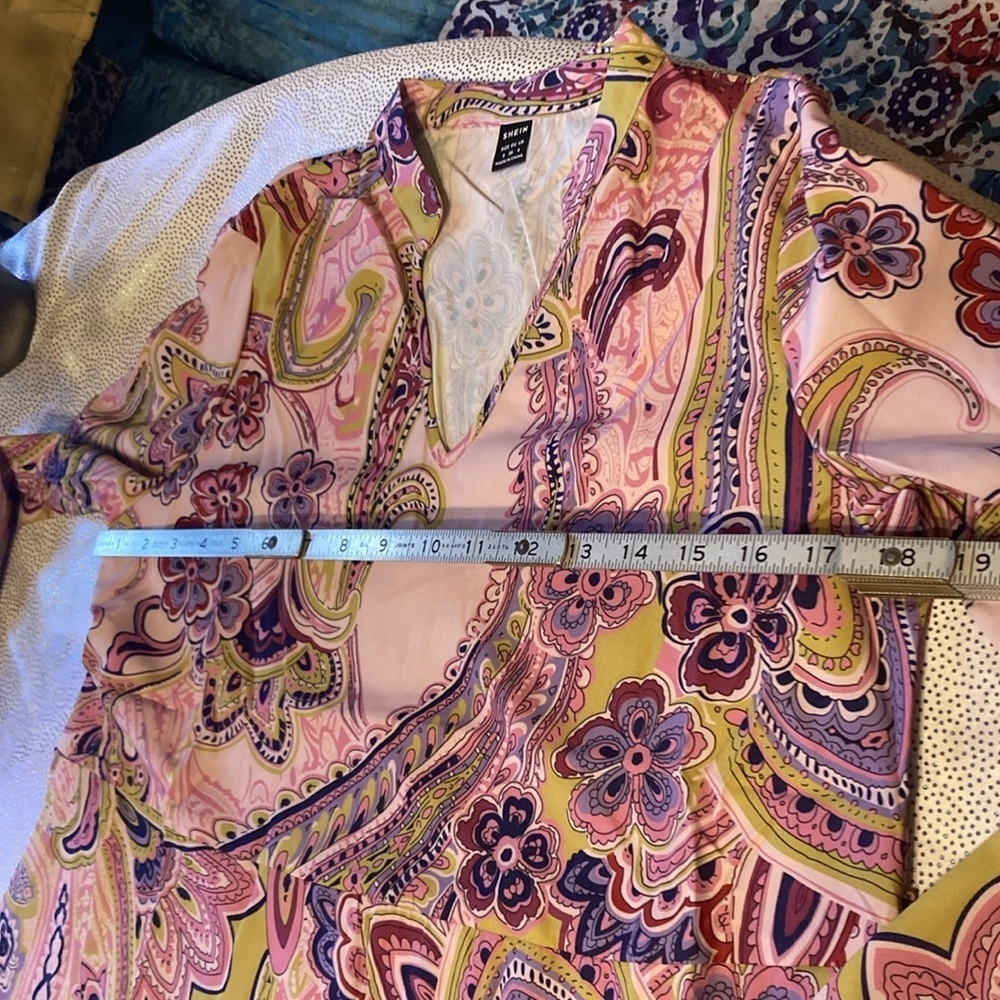 Allover Print Notched Neck Belted Dress size S new without tag - Picture 11 of 13